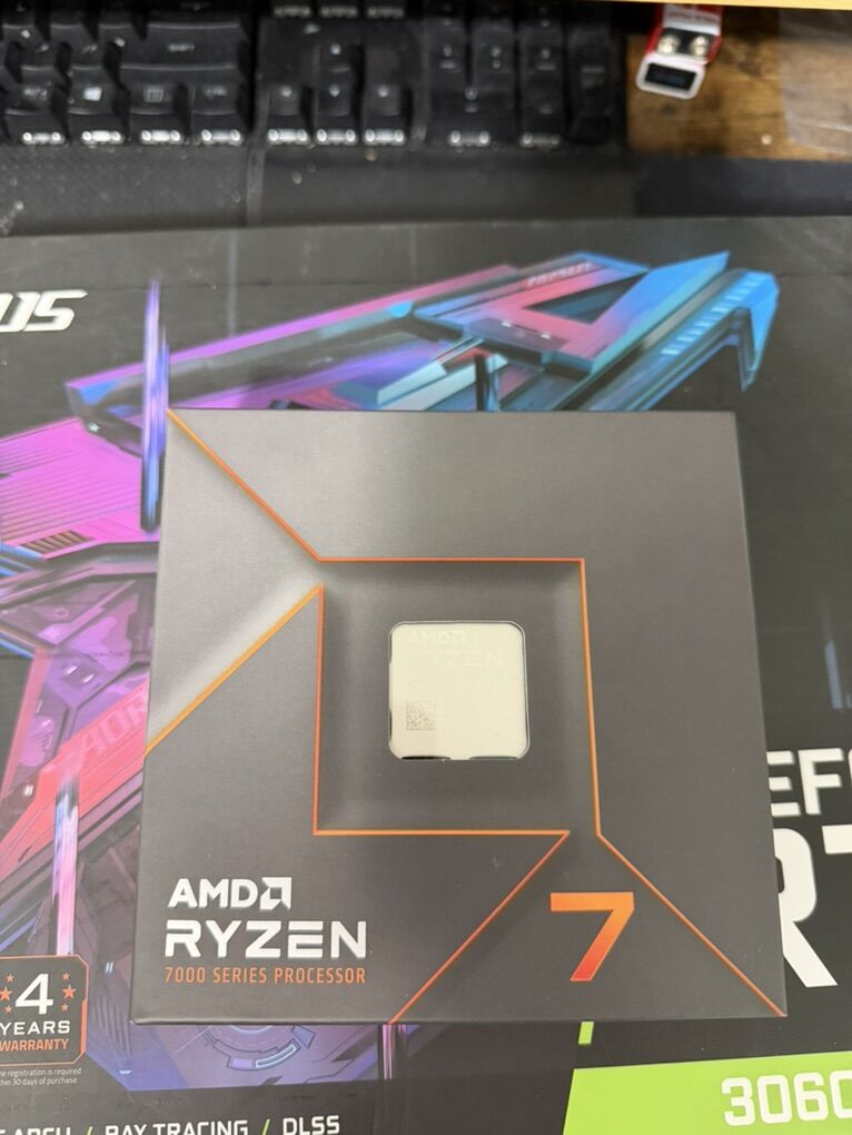 AMD Ryzen 7 7700 Series