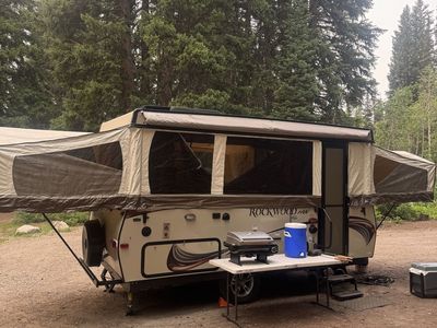 2016 ROCKWOOD PREMIER 277HW
