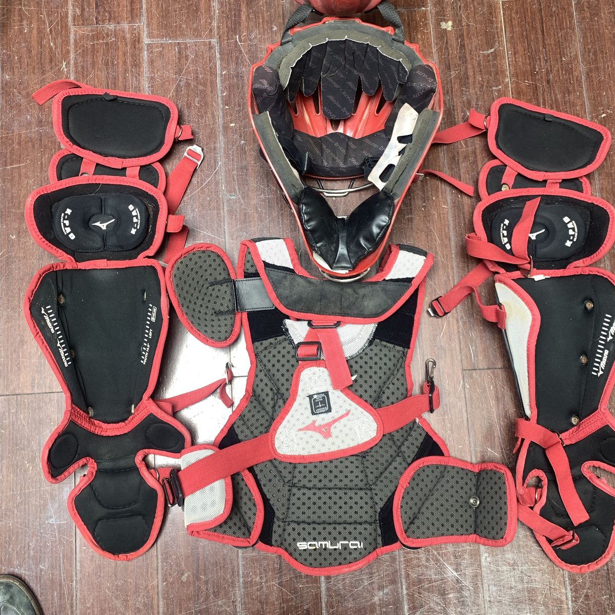 Main image 4