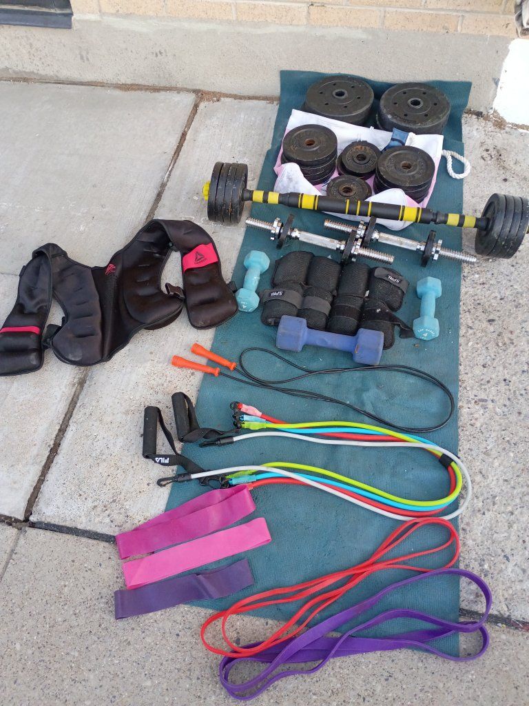 Complete Home Gym Set: Barbell, Dumbbells, Weighted Vest, Resistance Bands, Jump Rope & Mat
