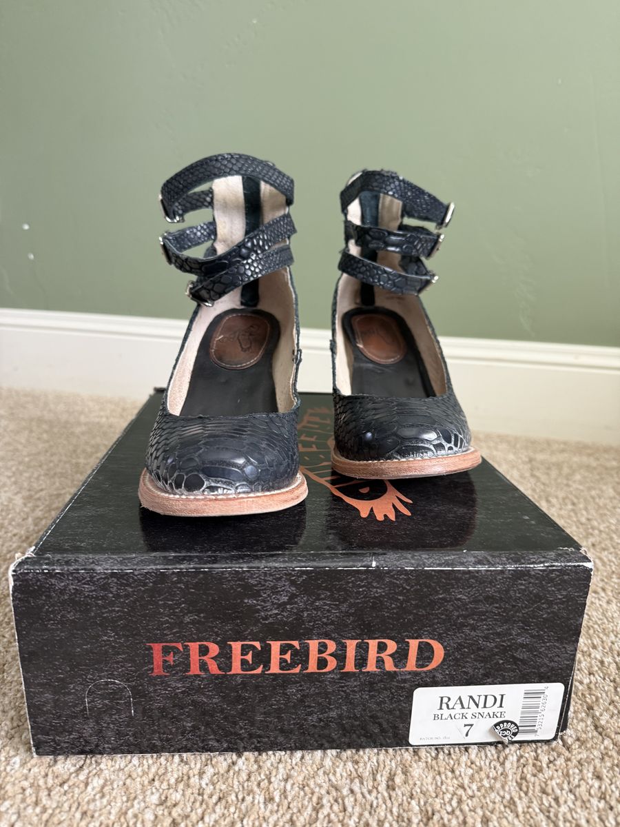 Freebirds Randi Size 7