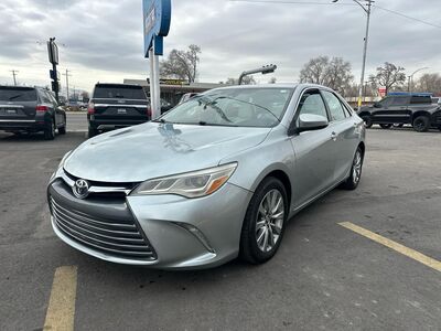 2016 TOYOTA CAMRY XLE V6