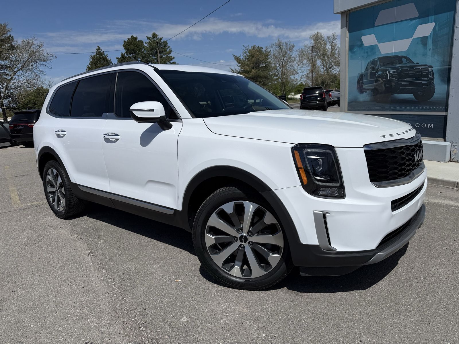 2022 KIA TELLURIDE S