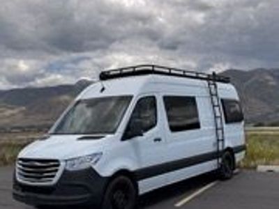 2021 Freightliner Sprinter 2500