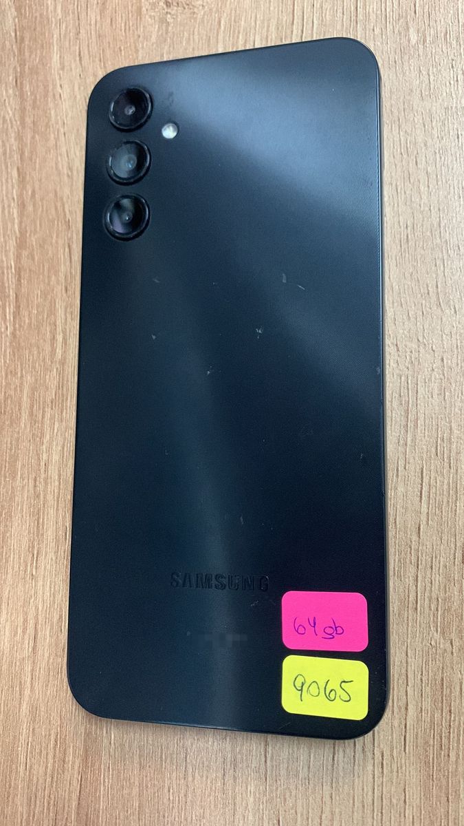 Samsung Galaxy A14 5G- 64gb - Unlocked