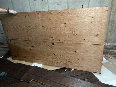 Wood Paneling and Plywood Sheets - Used Building Material