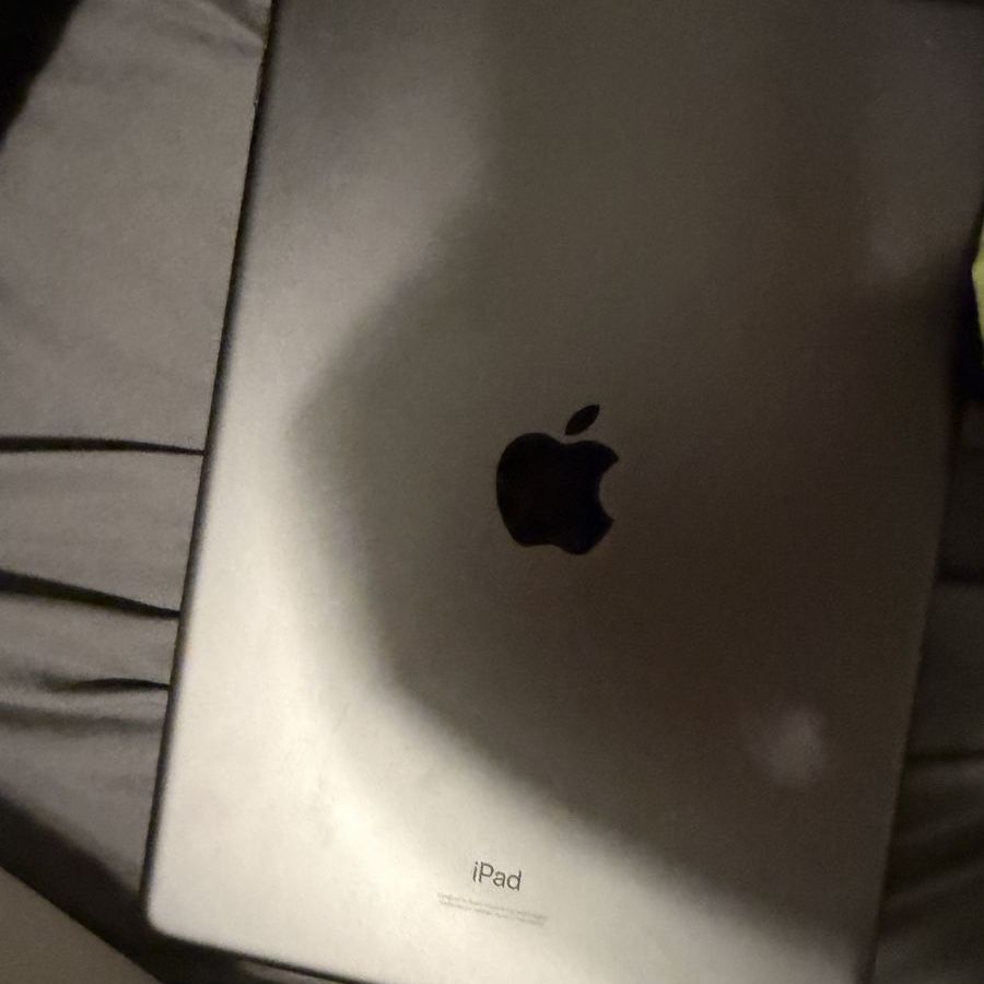 Apple iPad (9th Generation) Wi-Fi 64GB Space Gray