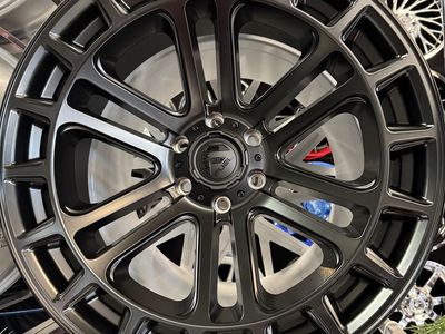Brand new set of 4 wheels Fuel Off-Road Matte Black 22x10 Lug pattern 6x135