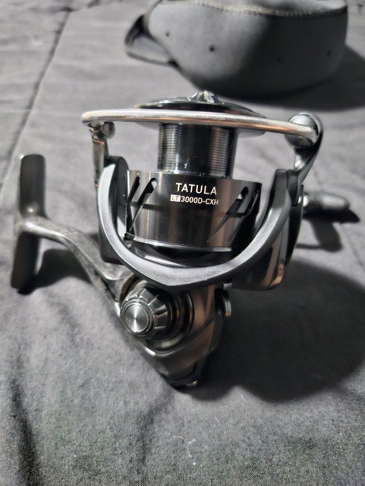 Daiwa Tatula LT 3000D-CXH Spinning Reel with Cover