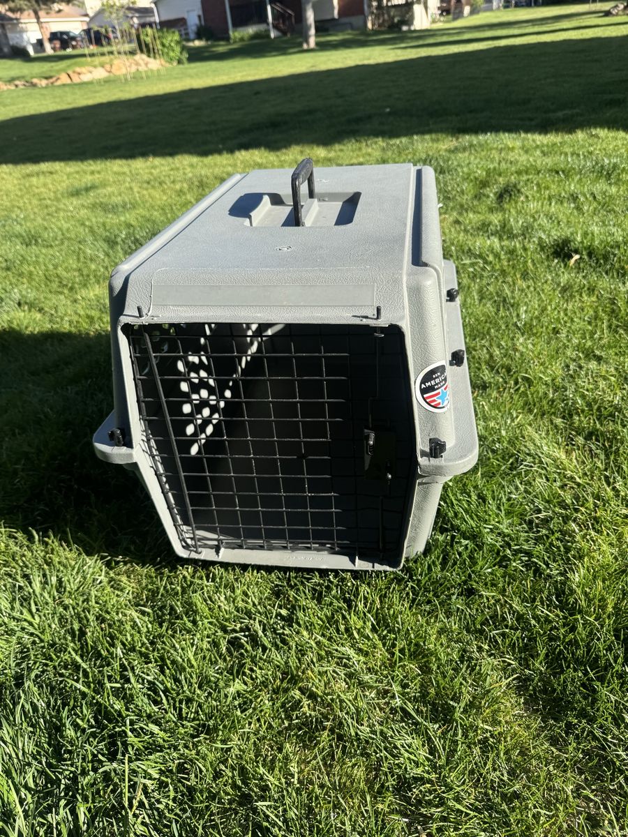 You and Me Pet Kennel for Small Dogs Animals