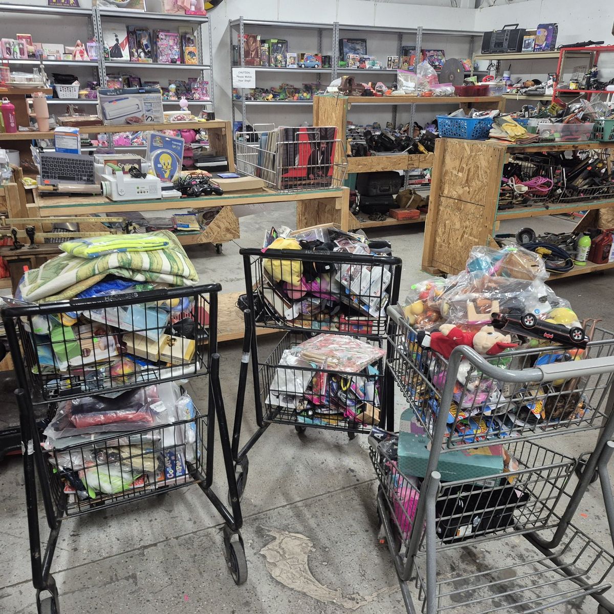 Estate-Garage Sale Saturday April 4th 10 am