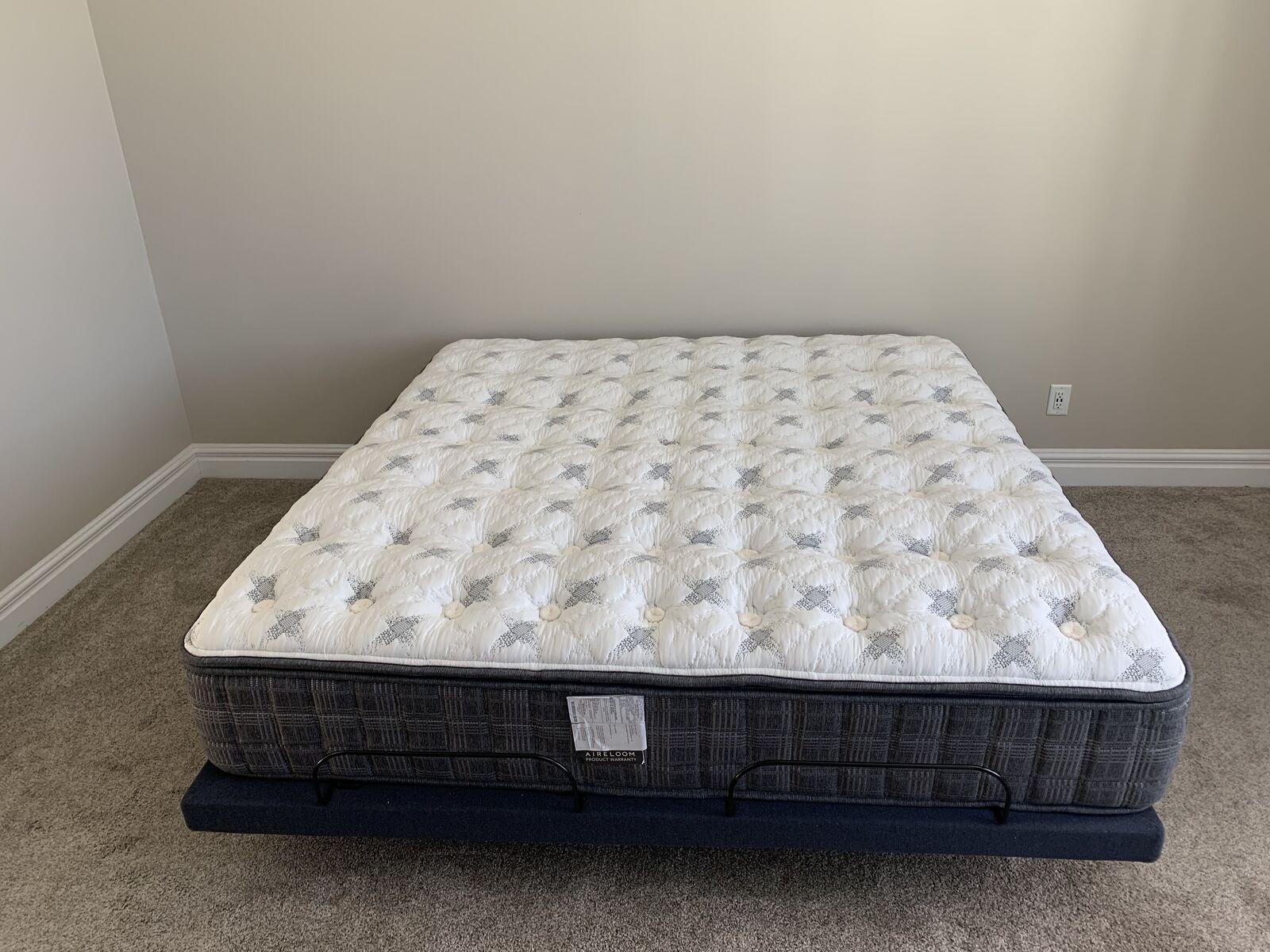 King Bed and Adjustable Base