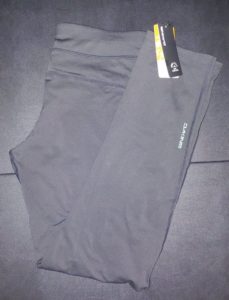 Ladies Dakine Light Baselayer Leggings black size
