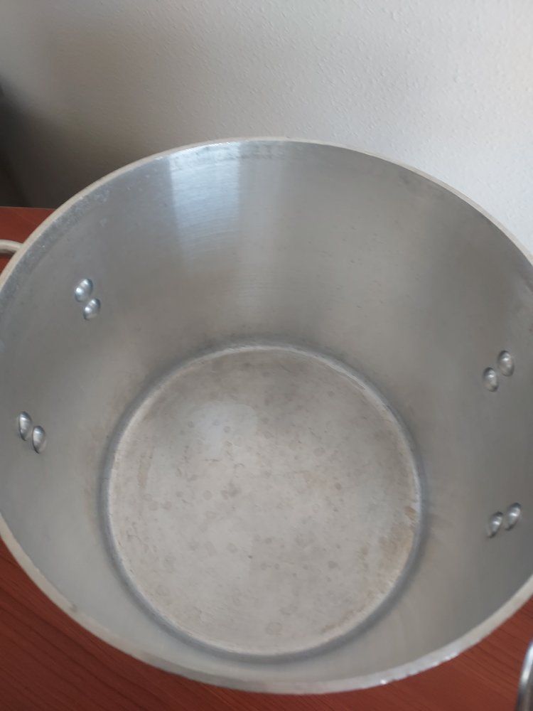 Main image 3