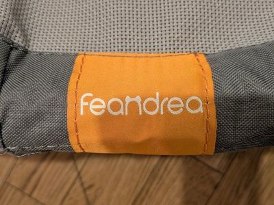 Feandrea Cat or Dog Bed