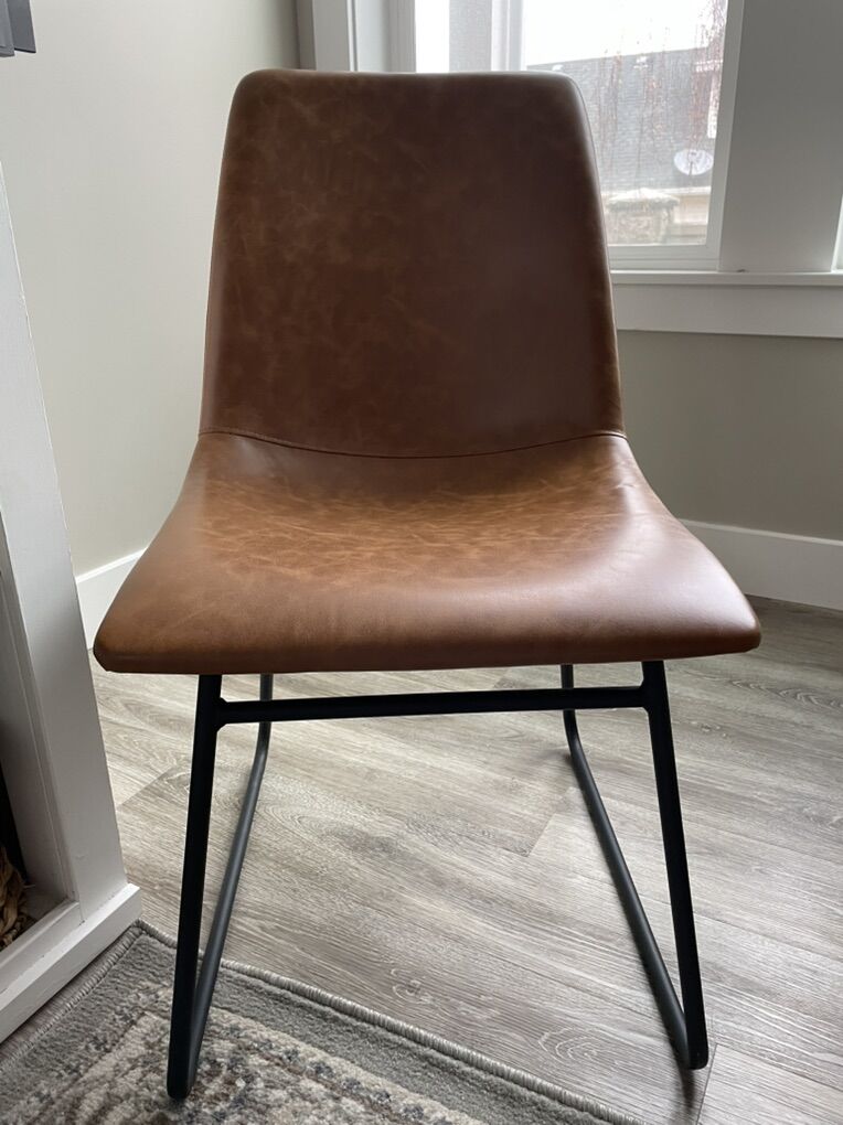 18 Inch Indoor Dining Table Chair faux Leather