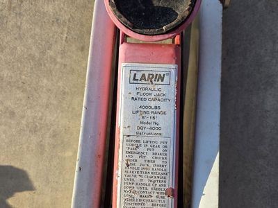Hydraulic Car Jack