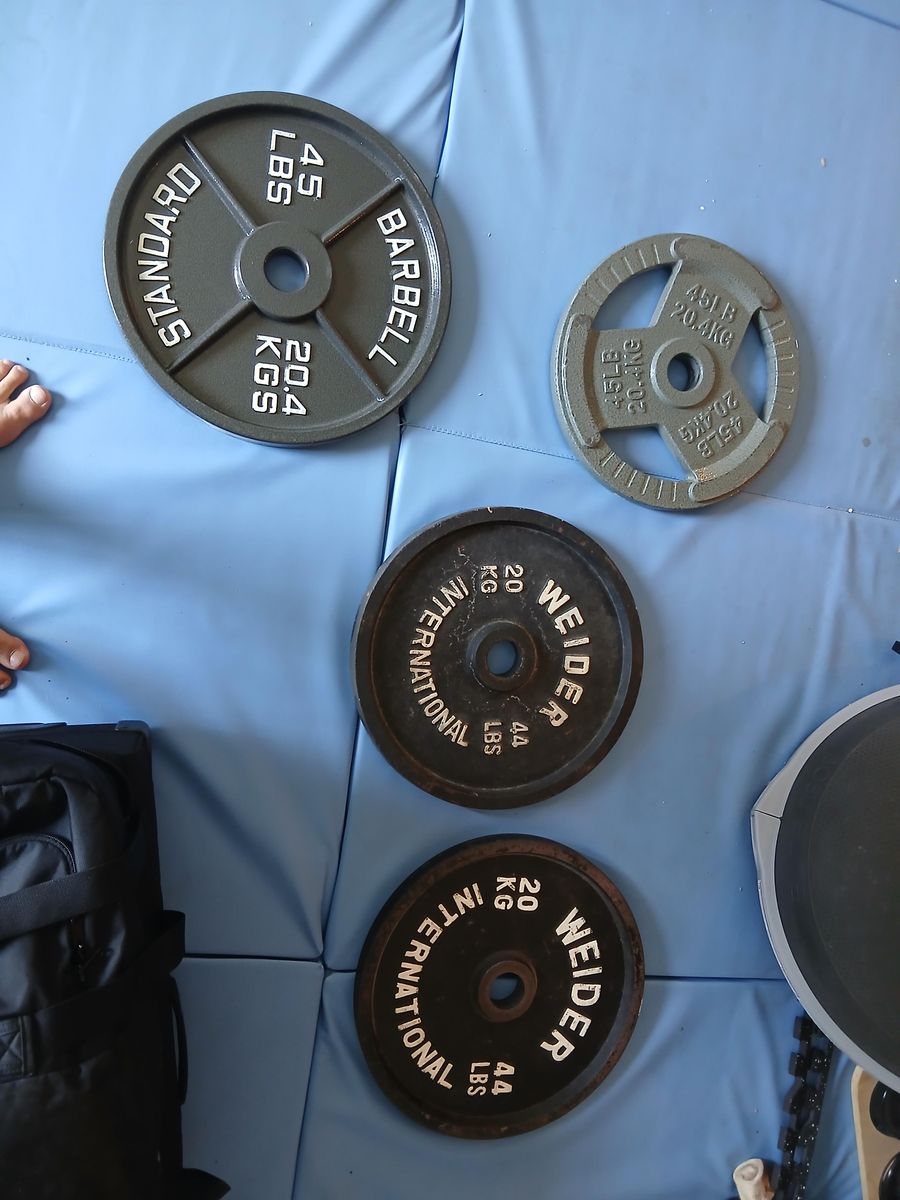 Four 45lb plates