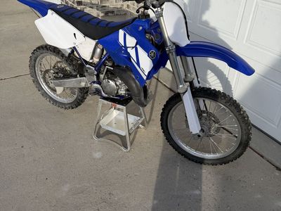 2001 Yamaha YZ 125