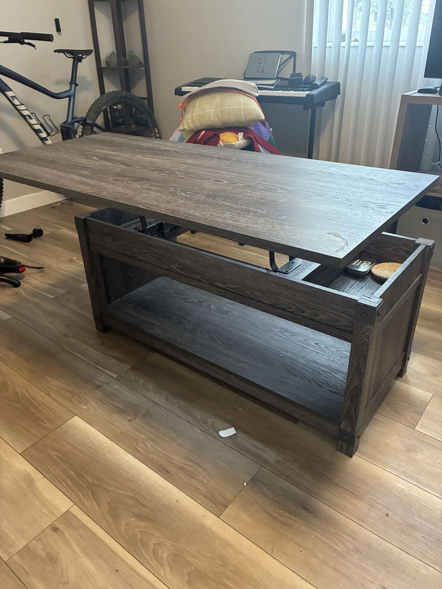 Main image 3