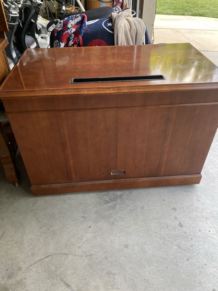 Desk