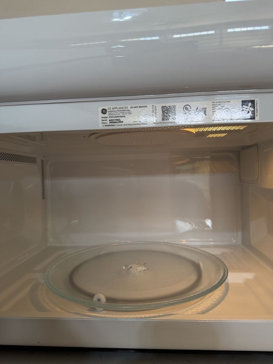 Main image 3