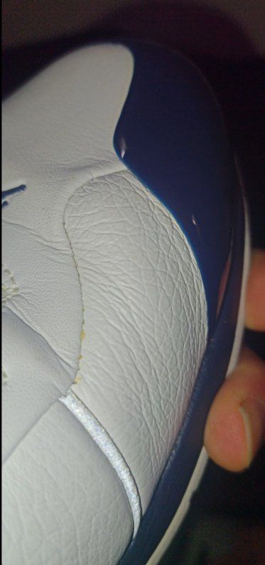 Main image 6