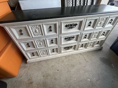 Vintage Distressed Bassett Furniture Large 9 Drawer Dresser, 64 long by 32 tall and 20 deep, see pictures.