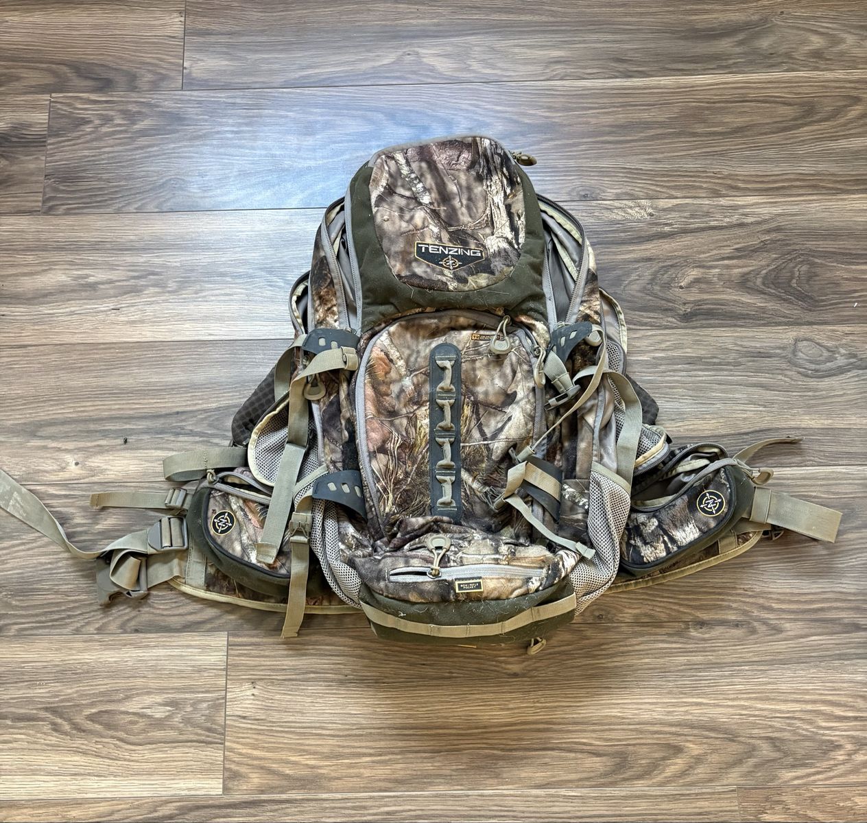 Tenzing TZ 2220 Hunting Backpack - Camo Outdoor Gear Pack
