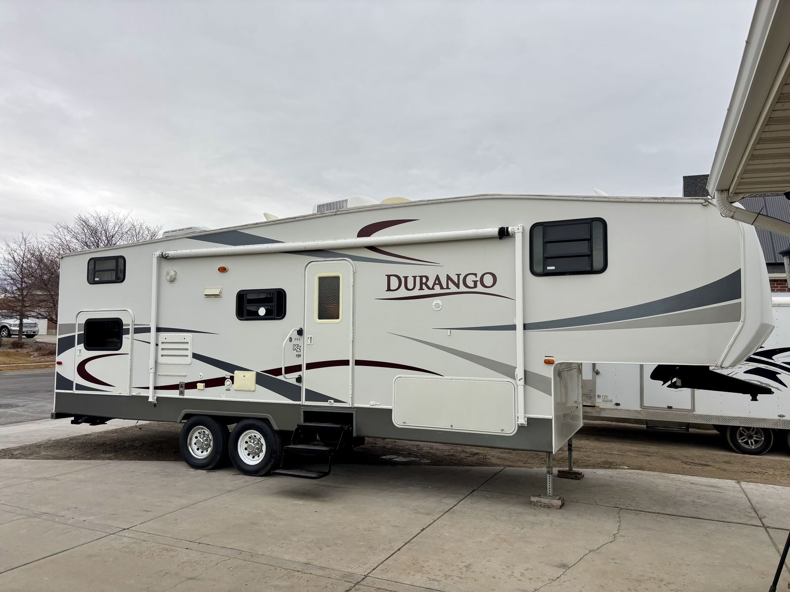 2006 K-Z Durango 295BH