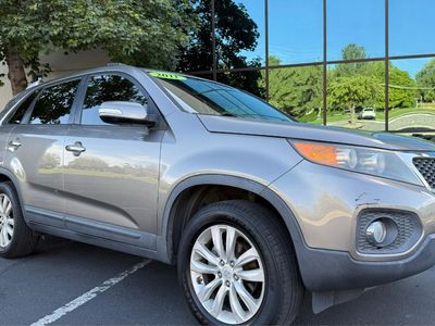 2011 KIA SORENTO LX