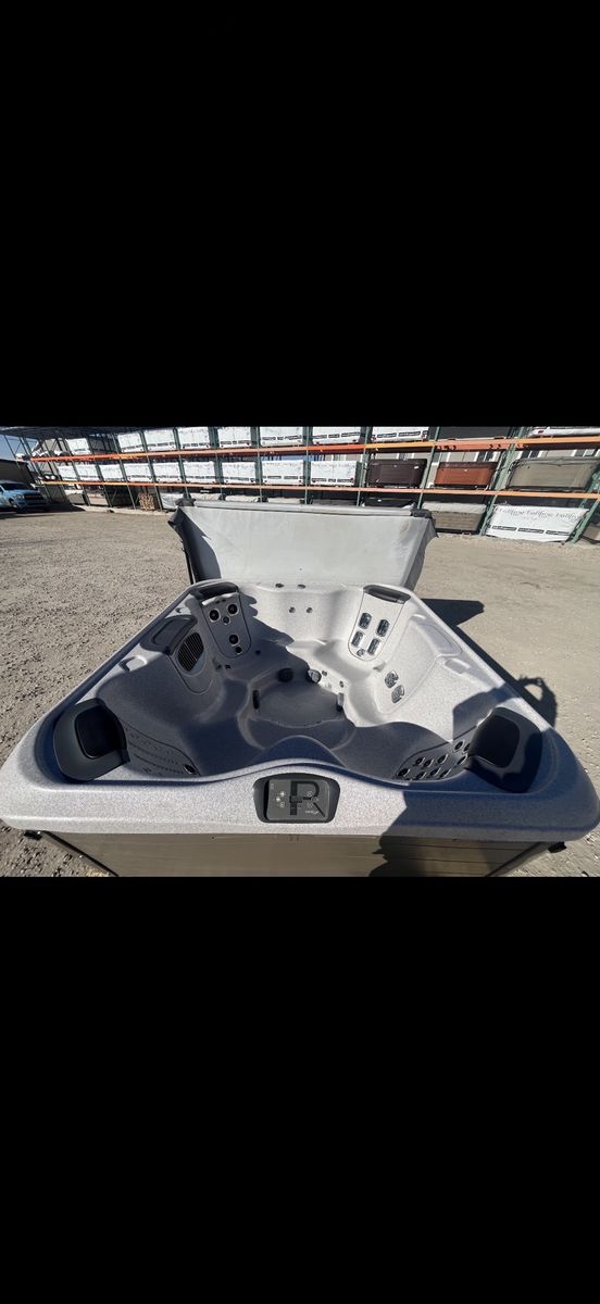 2018 Bullfrog Spa R7SS S#208920