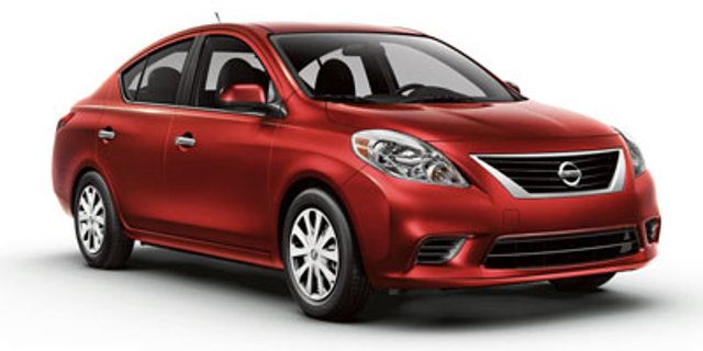 2012 Nissan Versa 1.6 SV