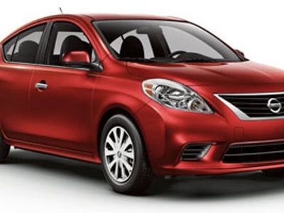 2012 Nissan Versa 1.6 SV