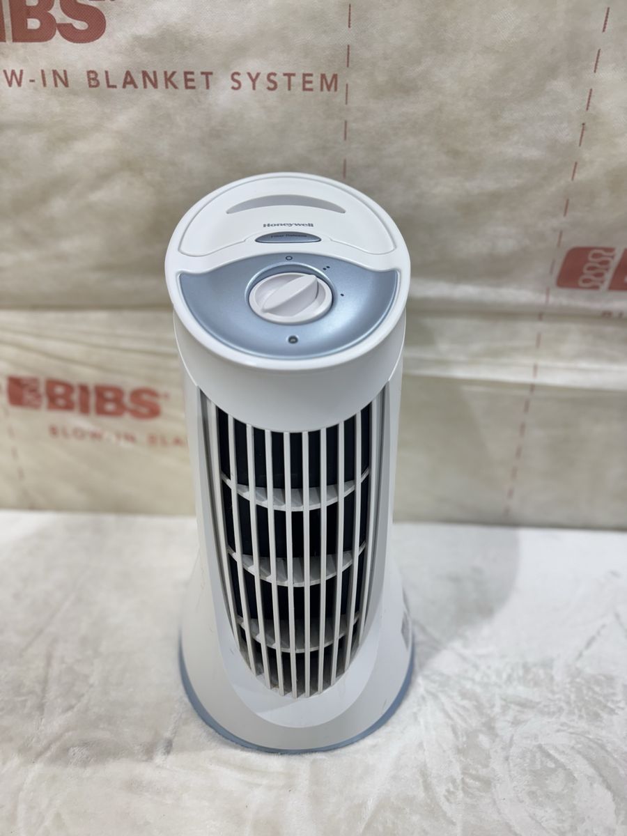 Kaz QuietClean Air Purifier, 62 Sq Ft ifD Filter, White
