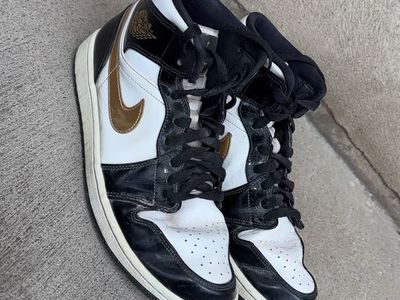 Nike Air Jordan 1 Mid White Black Gold Basketball Shoes US Men's Size 9