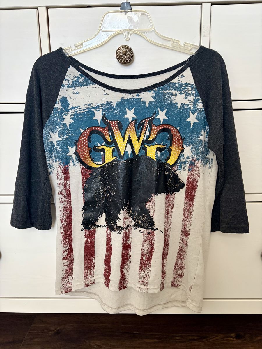 Girls with Guns Baseball Tee