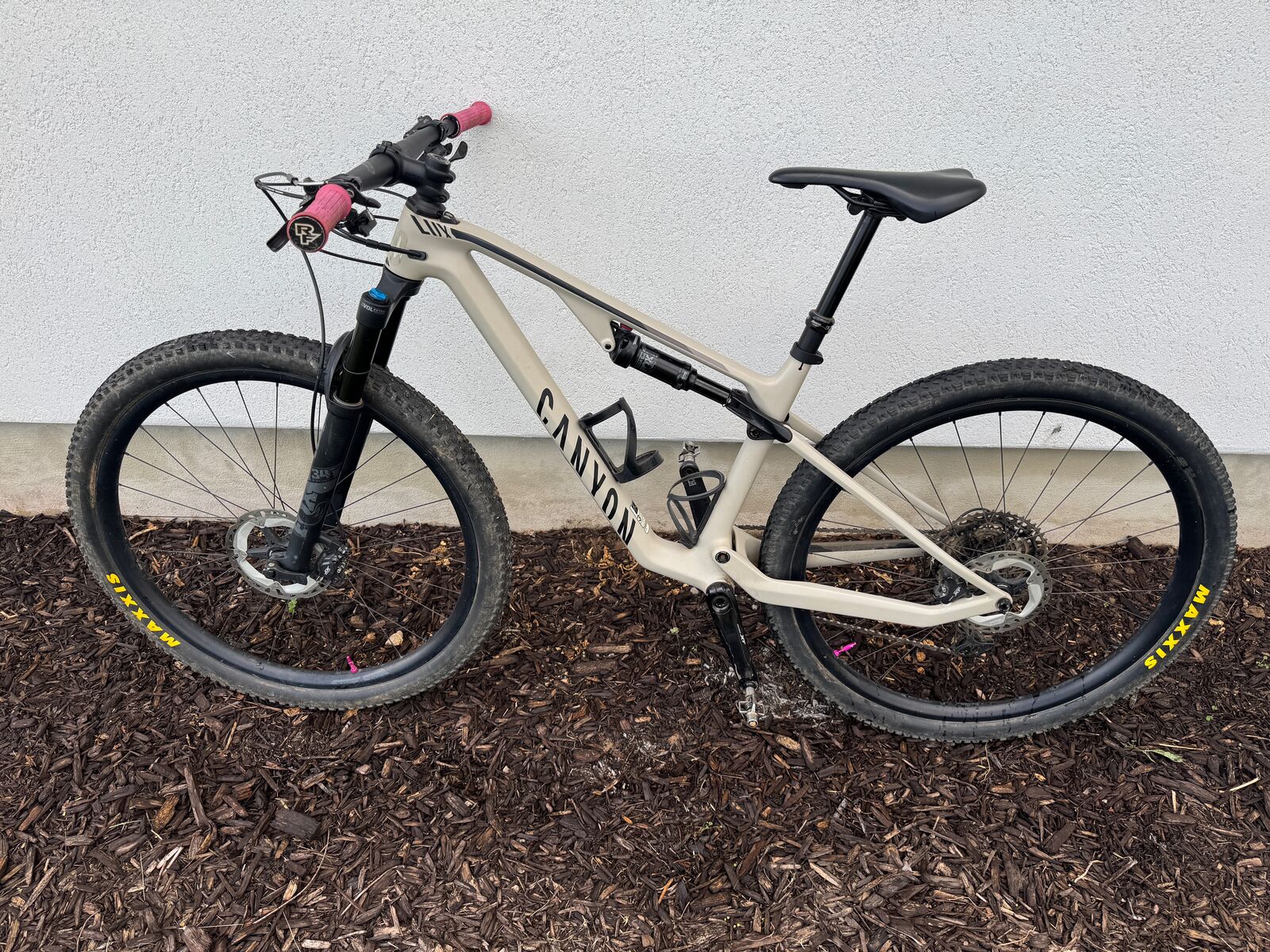 Canyon Lux Trail CF 7 XC Mountain Bike (Small) – NICA Rocket