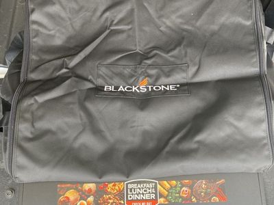 Blackstone 22” Hood and canvas bag