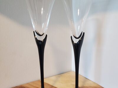 Pair of Mikasa Vogue Onyx Crystal Champagne Flutes