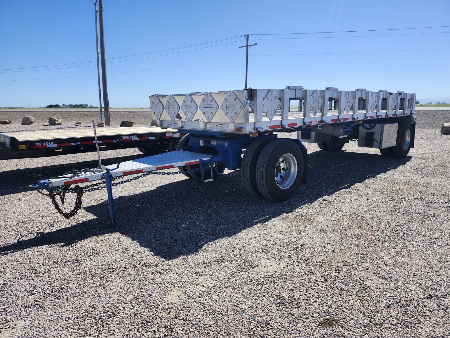 2013 WESTERN TRAILERS 24' Pup