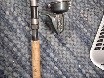Great Fishing Reel & Poles Super Nice!