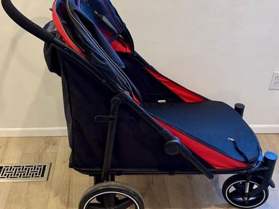 PawHut One-Click Foldable Pet Stroller - Black & Red