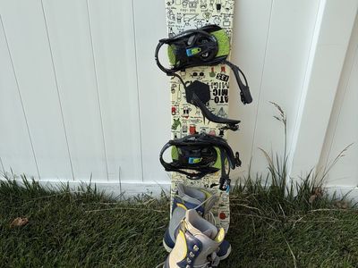 51” Snowboard with Boots and Bindings