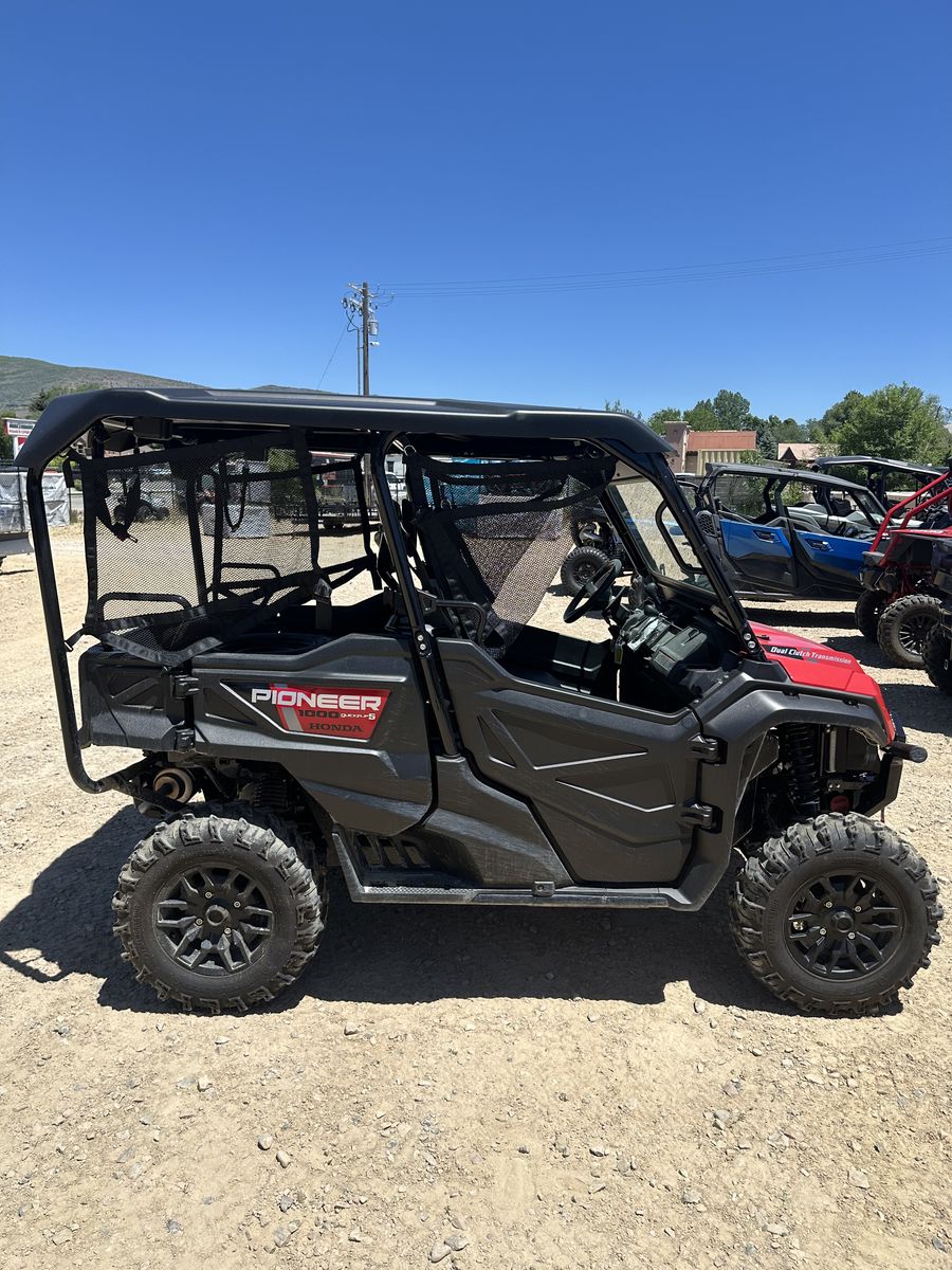 2025 HONDA Pioneer 1000-5 Hero Red - H01002-C-ACCY