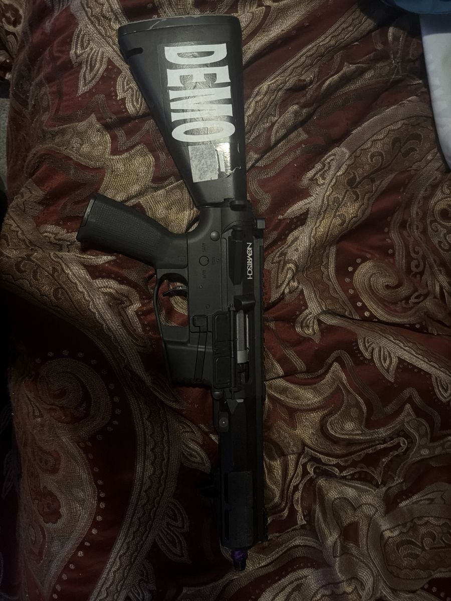 Airsoft gun (NEED GONE ASAP)