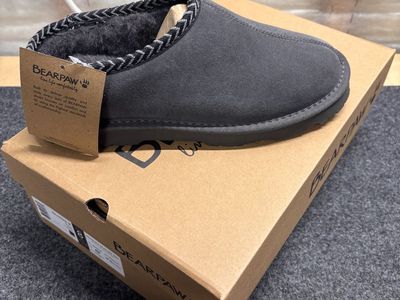 Men's Bearpaw Slippers - Sz 8