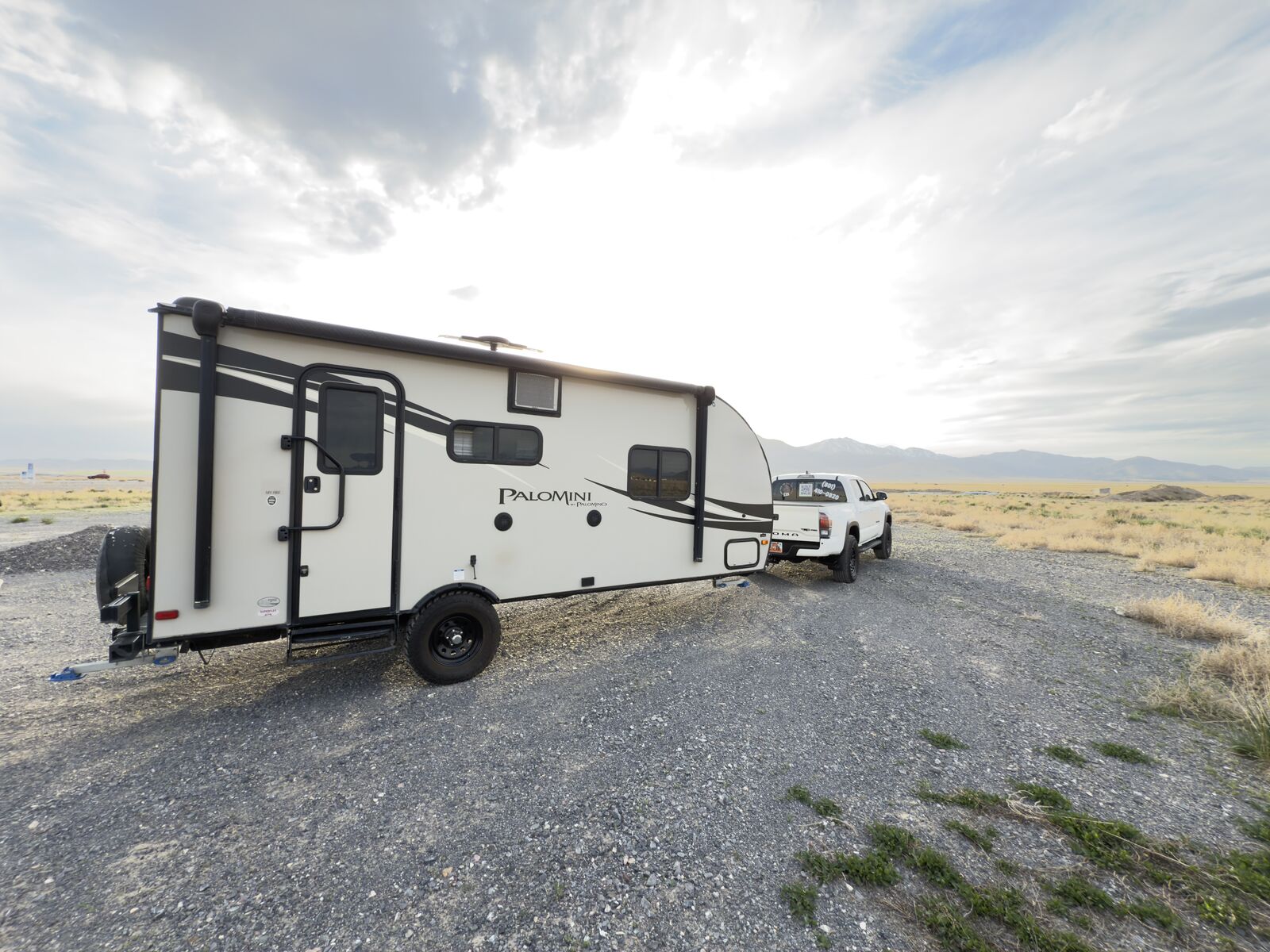 2016 Palomino Offroad Edition trailer