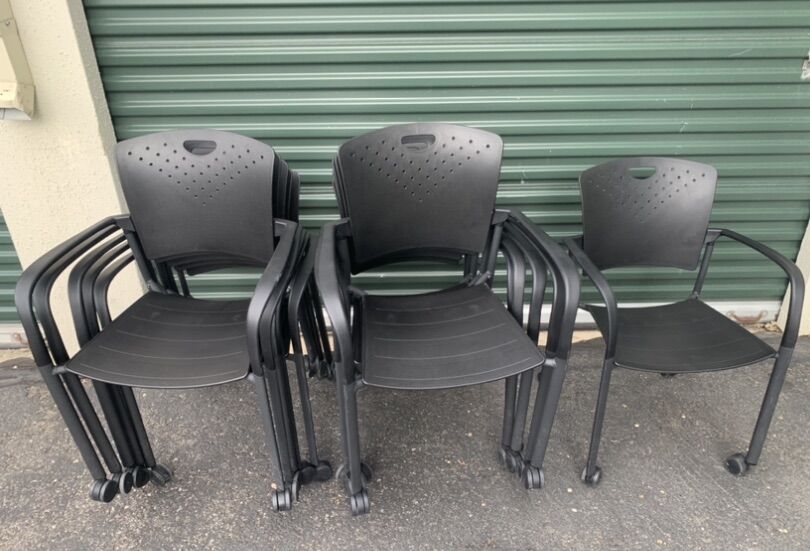 12 HARD SHELL ROLLING CHAIRS WITH ARMS