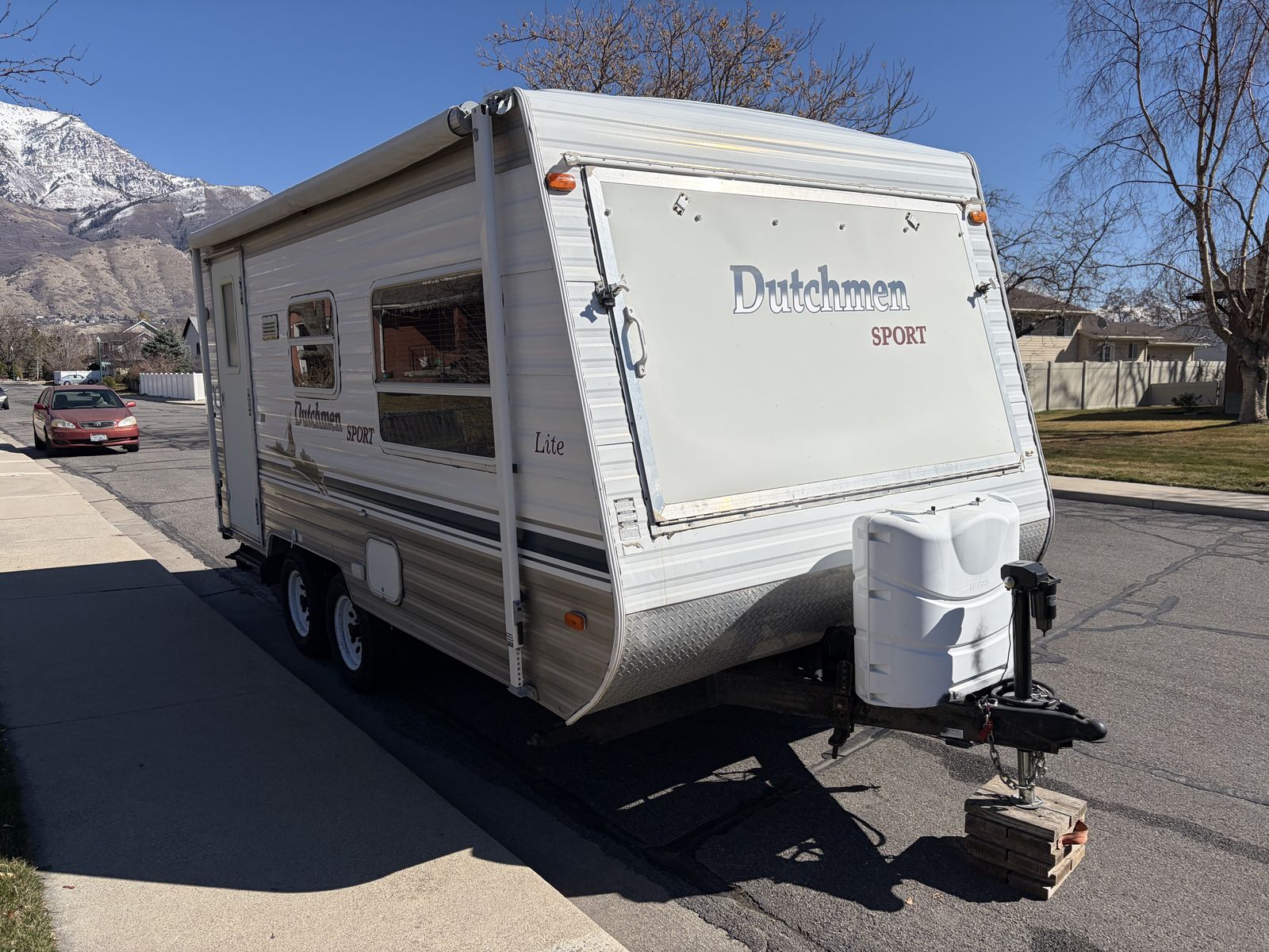 2004 Dutchman Hybrid Camper